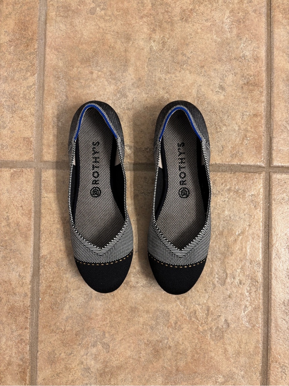 Rothy's Black & Gray Mist Captoe Flats sz 9